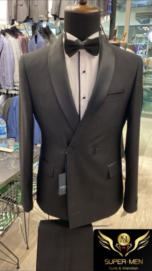 Black Tuxedo
